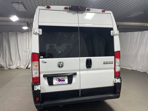 Used 2023 RAM ProMaster 2500 FWD image 6