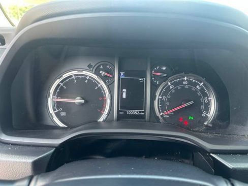 Used 2021 Toyota 4Runner Limited RWD image 21