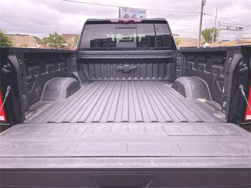 Used 2025 Chevrolet Silverado 2500 High Country w/ Technology Package image 26