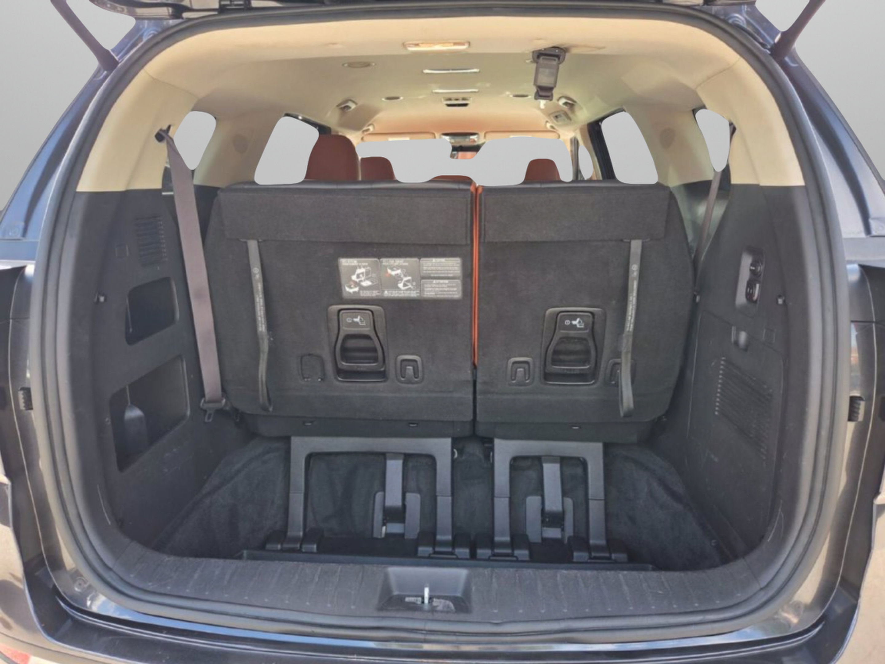 Used 2022 Kia Carnival SX FWD image 16