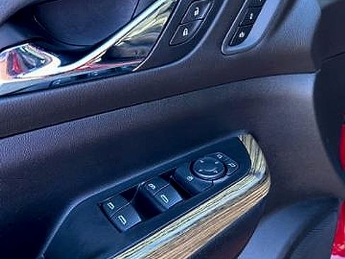 Used 2019 GMC Acadia Denali w/ Technology Package image 12