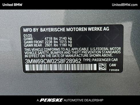 Certified 2025 BMW 330i Sedan image 15