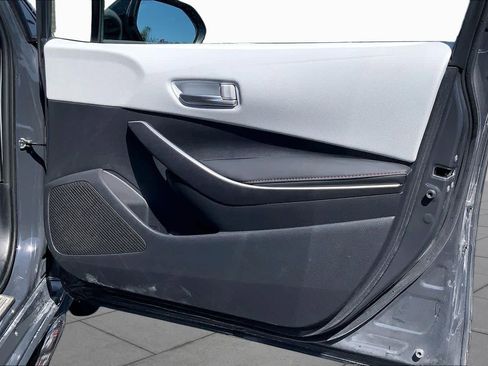 Certified 2025 Toyota Corolla SE FWD image 21