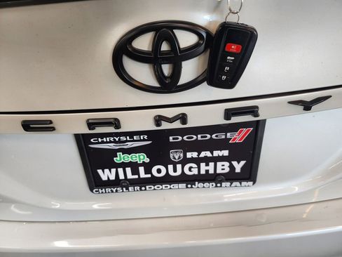 Used 2020 Toyota Camry XSE image 40