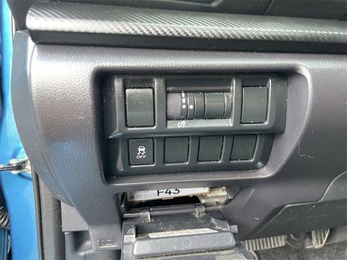 Used 2019 Subaru Impreza 2.0i image 18