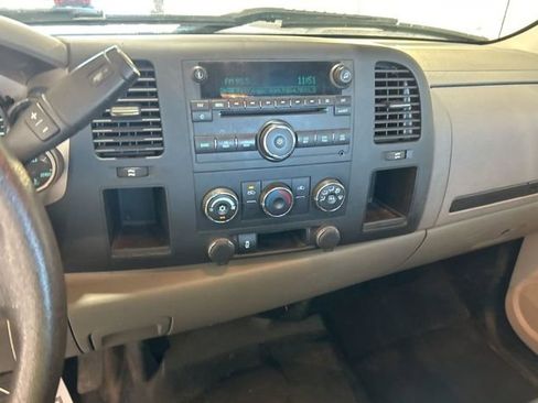 Used 2013 Chevrolet Silverado 2500 W/T image 7