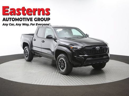 Used 2025 Toyota Tacoma TRD Off-Road AWD/4WD image 48