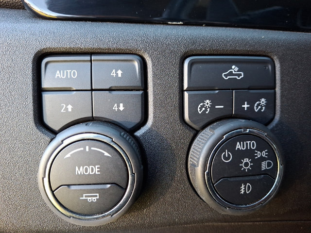 Used 2025 Chevrolet Silverado 1500 RST w/ Convenience Package II AWD/4WD image 25