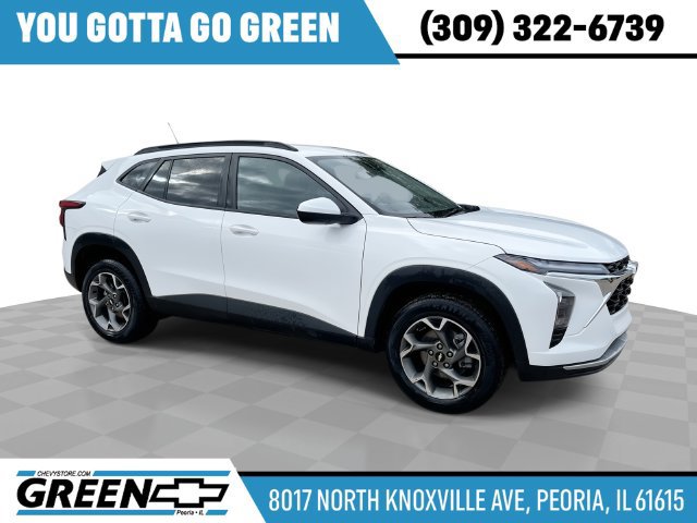 Used 2025 Chevrolet Trax LT FWD image 1