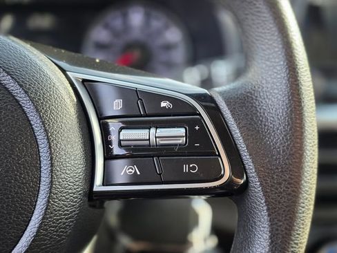 Used 2024 Kia Forte LXS image 25