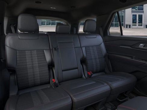 New 2026 Ford Explorer ST-Line w/ ST-Line Street Pack image 9