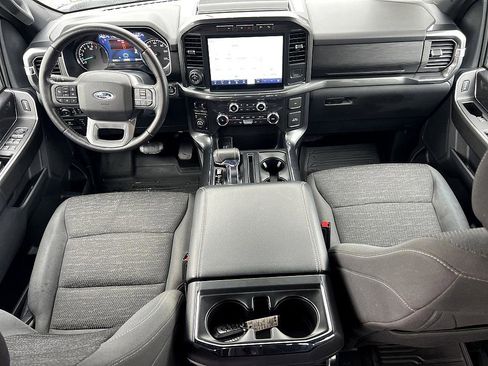 Used 2022 Ford F150 XLT w/ Equipment Group 302A High image 18