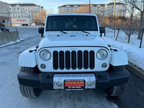 Used 2014 Jeep Wrangler Unlimited Sahara w/ Connectivity Group image 2