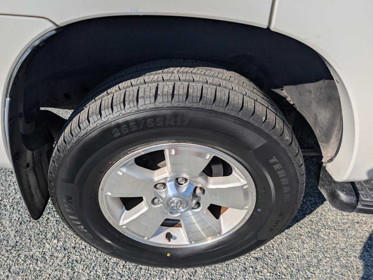Used 2006 Toyota 4Runner SR5 RWD image 6