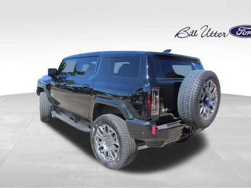 Used 2024 GMC Hummer EV 3X AWD/4WD image 7
