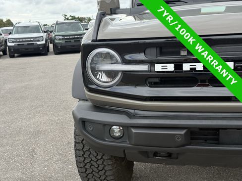 Certified 2025 Ford Bronco Outer Banks w/ Sasquatch Package image 9