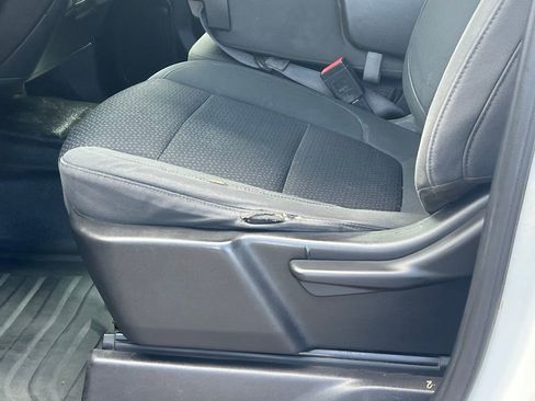 Used 2021 GMC Sierra 3500 4x4 Crew Cab w/ Convenience Package image 26