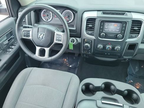 Used 2024 RAM 1500 Classic SLT image 15