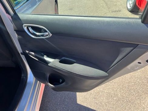 Used 2014 Nissan Sentra SR w/ SR Driver Package FWD image 25