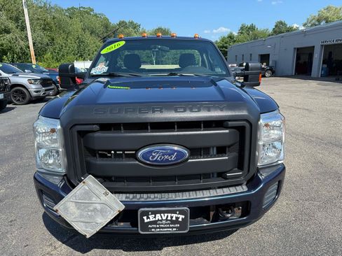 Used 2016 Ford F350 XL w/ Power Equipment Group RWD image 3