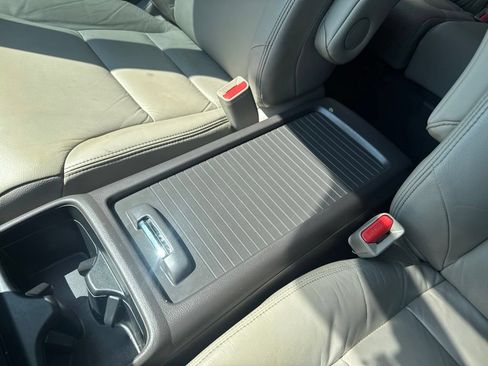 Used 2013 Honda CR-V EX-L image 23