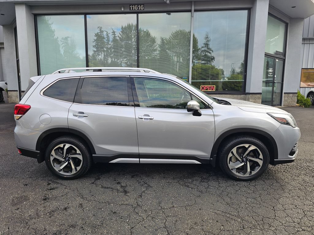 Certified 2023 Subaru Forester Touring AWD/4WD image 8