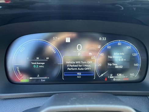 New 2025 Toyota Crown Signia image 12