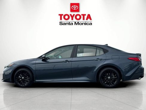 New 2026 Toyota Camry SE w/ Convenience Package FWD image 8
