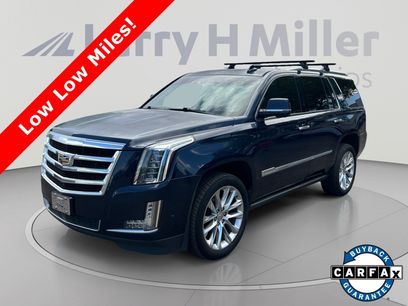 Used 2017 Cadillac Escalade Premium Luxury