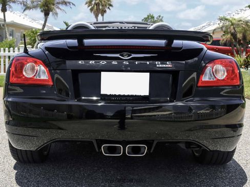 Used 2005 Chrysler Crossfire SRT-6 RWD image 7