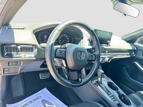 Used 2024 Honda Civic Sport image 9