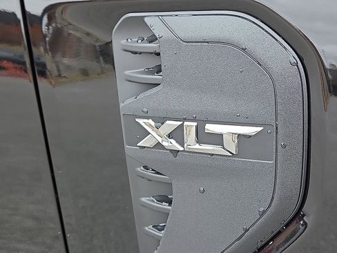 New 2025 Ford Ranger XLT w/ Trailer Tow Package image 8