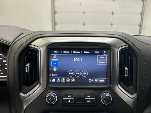 Used 2022 Chevrolet Silverado 1500 LTZ w/ LTZ Premium Package image 36