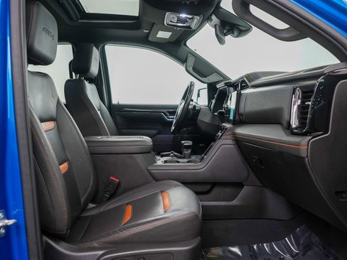 Used 2022 GMC Sierra 1500 AT4 w/ AT4 Preferred Package image 12