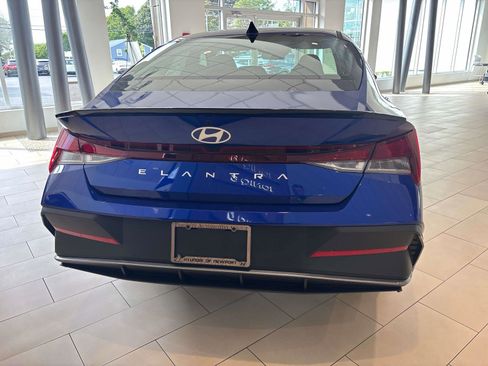 Certified 2025 Hyundai Elantra Sport image 2