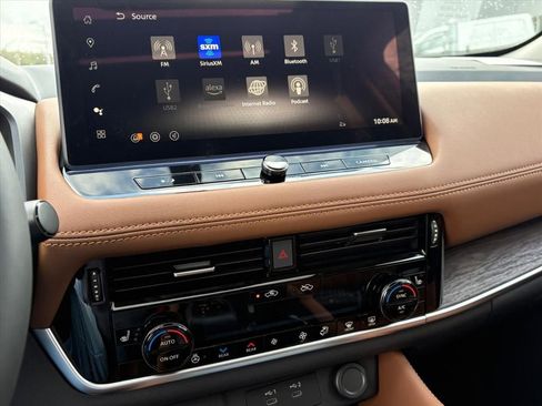 New 2026 Nissan Rogue Platinum image 11