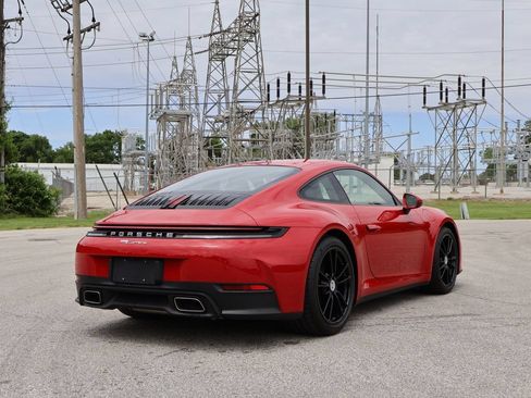 Certified 2025 Porsche 911 Carrera RWD image 8