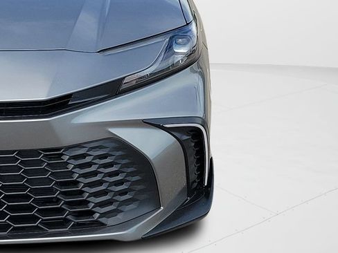 Certified 2026 Toyota Camry SE FWD image 25