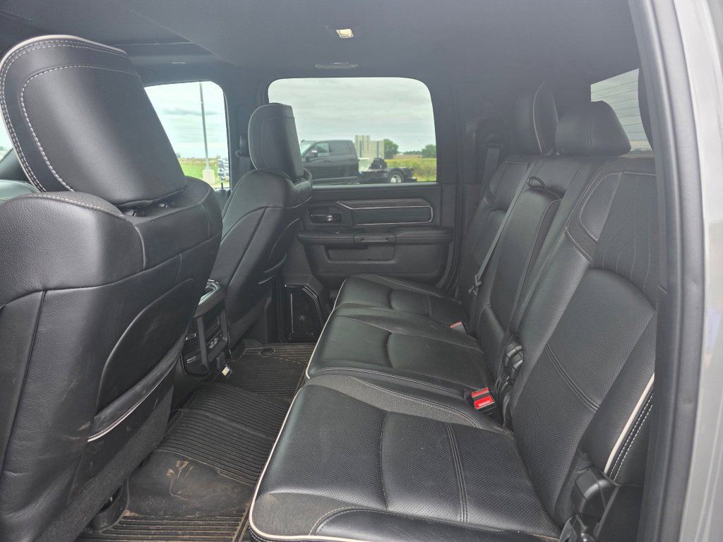 Used 2026 RAM 3500 Limited AWD/4WD image 5