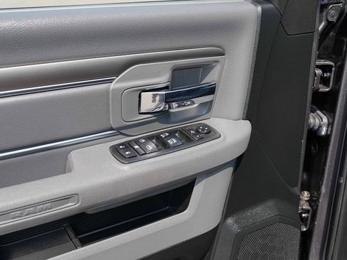 Used 2018 RAM 1500 Big Horn AWD/4WD image 26