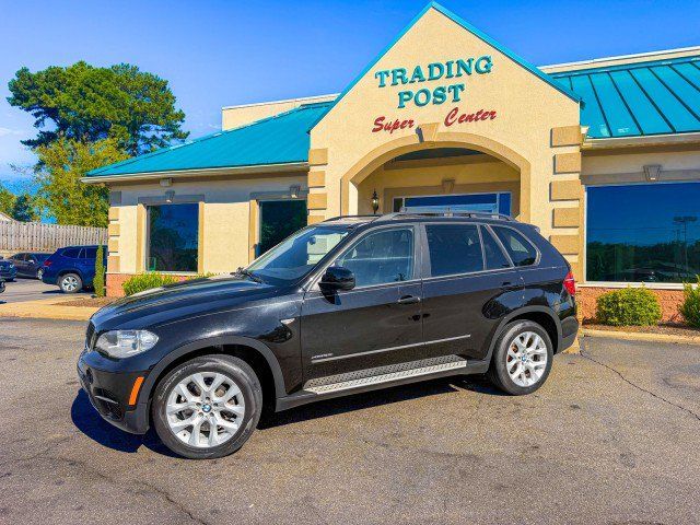 Used 2013 BMW X5 xDrive35i AWD/4WD image 3