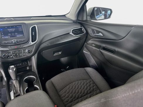 Used 2020 Chevrolet Equinox LT FWD image 24