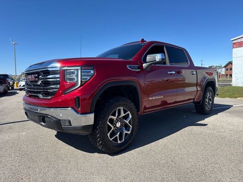 Used 2024 GMC Sierra 1500 SLT w/ SLT Premium Plus Package AWD/4WD image 2