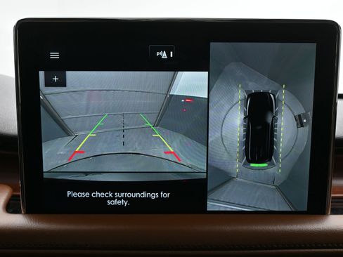 Used 2021 Lincoln Aviator Grand Touring w/ Elements Package Plus image 16