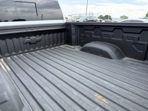 Used 2025 Chevrolet Silverado 2500 LTZ w/ Trail Boss Package AWD/4WD image 5