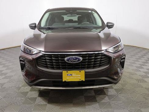 Certified 2023 Ford Escape Active w/ Tech Pack #1 AWD/4WD image 3