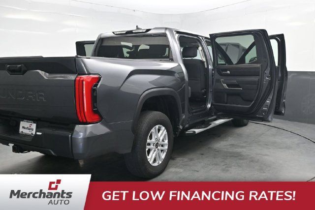 Used 2022 Toyota Tundra SR5 AWD/4WD image 46