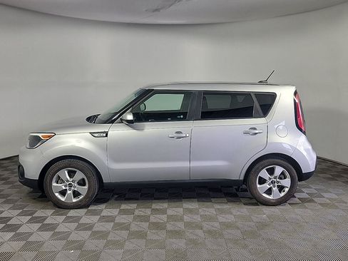 Used 2017 Kia Soul FWD image 9