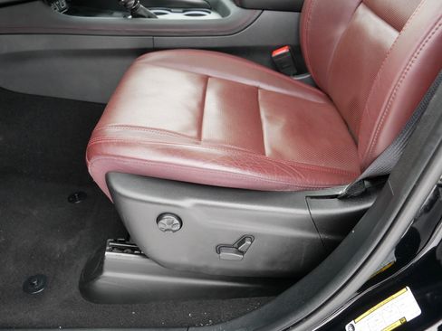 Certified 2024 Dodge Durango GT image 20