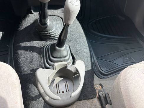 Used 2004 Toyota Tacoma 4x4 Xtracab image 24
